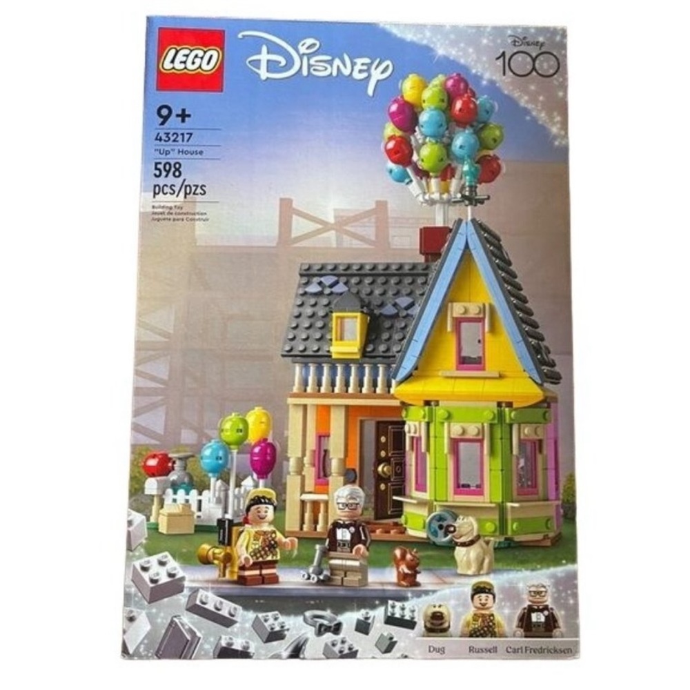 LEGO Disney Pixar UP House
Lego Set RETIRED - Picture 6 of 10